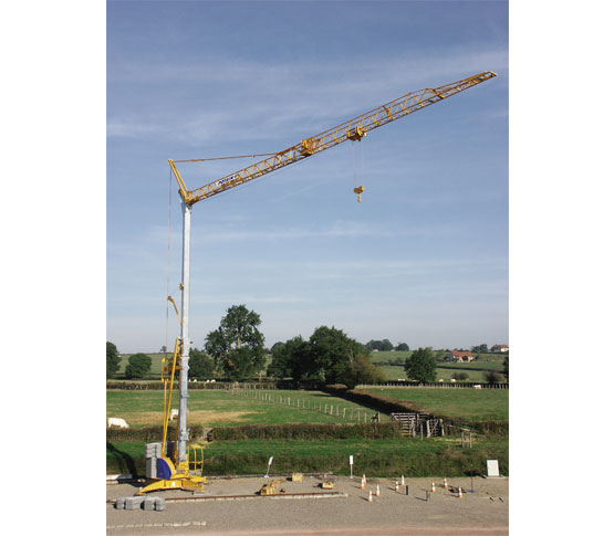 grue-montage-automatise-potain-igo-26