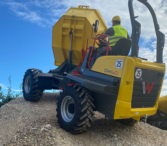 dumper-sur-pneus-wacker-neuson-DW60